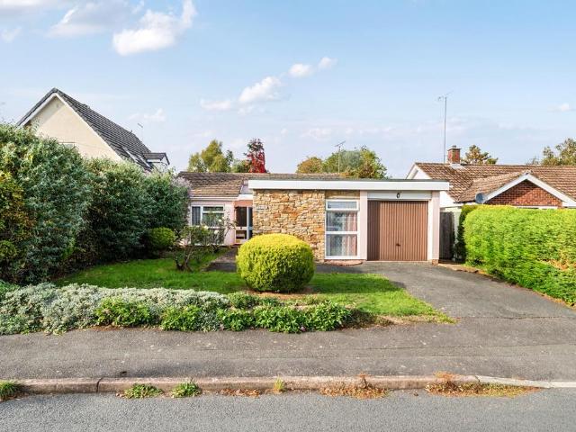 Bungalow for sale in Newlands, Leominster
