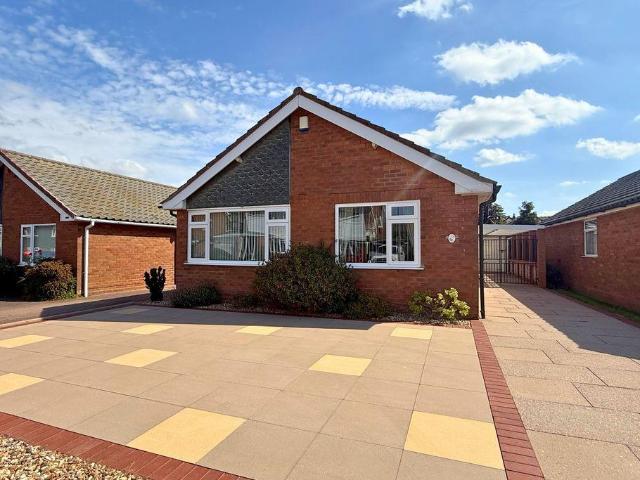 Bungalow for sale in Aldridge, West Midlands