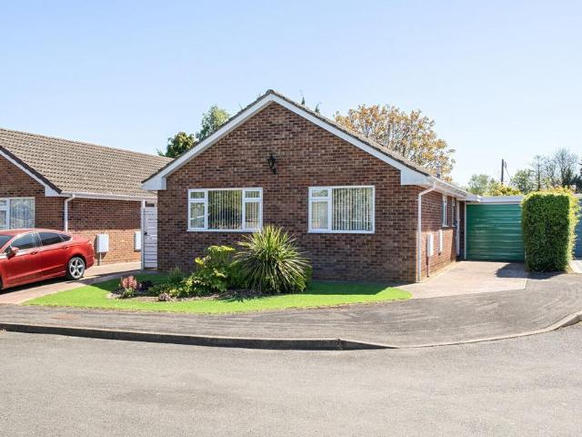 Bungalow for sale in South Wonston, Hampshire