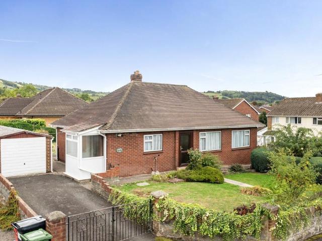 Bungalow for sale in Trehafren, Newtown