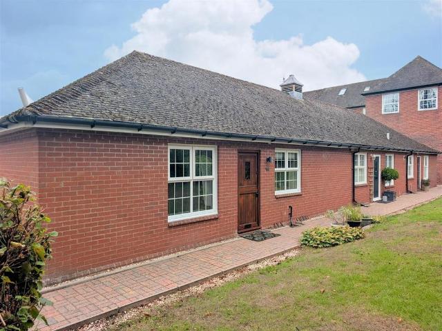 Bungalow for sale in Shropshire