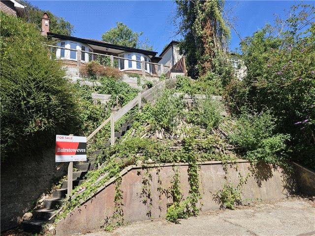 Bungalow for sale in Hillview, Surrey