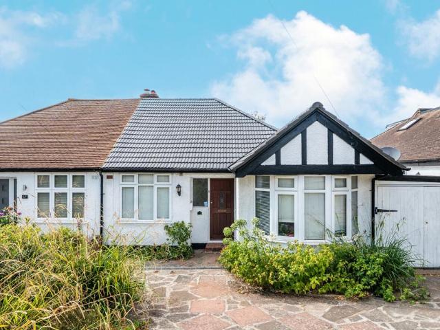 Bungalow for sale in Petts Wood, Greater London