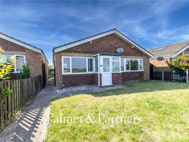 Bungalow for sale in East End, Chelmondiston