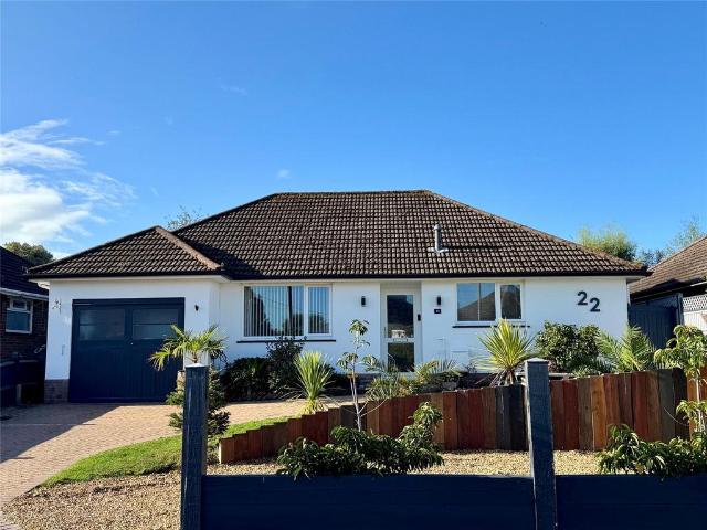 Bungalow for sale in Old Milton, New Forest