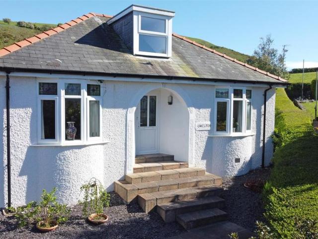 Bungalow for sale in Llanfarian, Wales