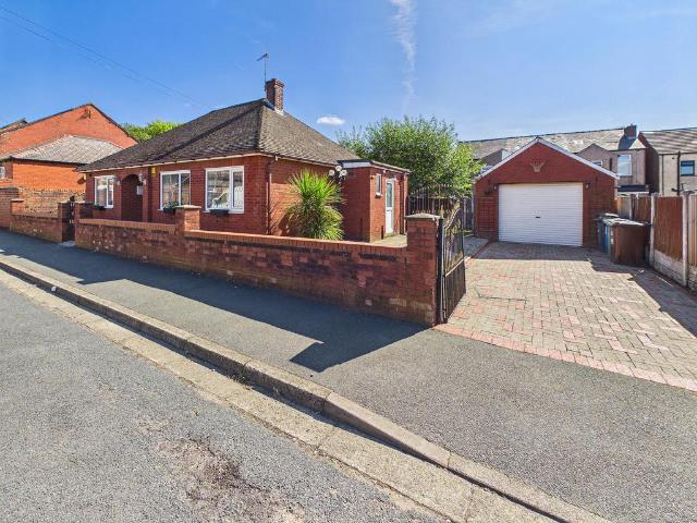 Bungalow for sale in Ince-in-Makerfield, Wigan