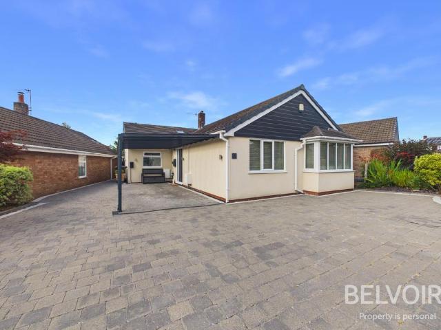 Bungalow for sale in Stone, Baswich