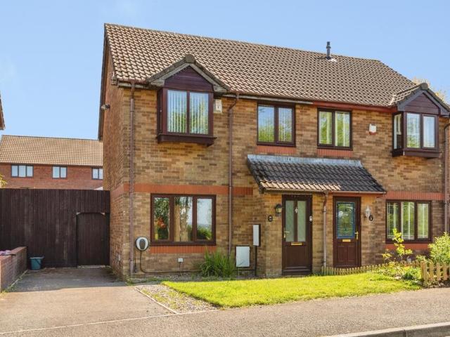 Bungalow for sale in Penderry, Nangreaves