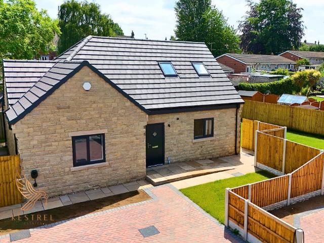 Bungalow for sale in South Kirkby, South Kirkby