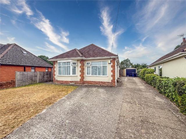 Bungalow for sale in Burton and Winkton, Burton