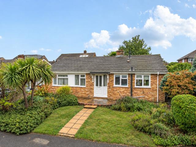 Bungalow for sale in Twyford