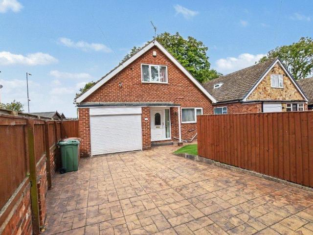 Bungalow for sale in Gawthorpe, West Yorkshire