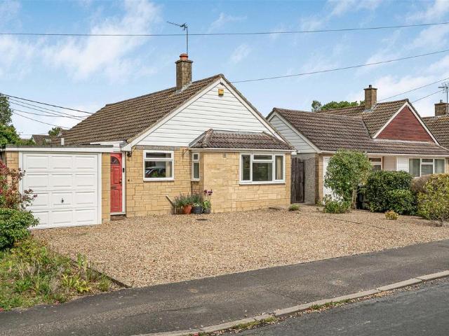 Bungalow for sale in Evershot, Oxfordshire
