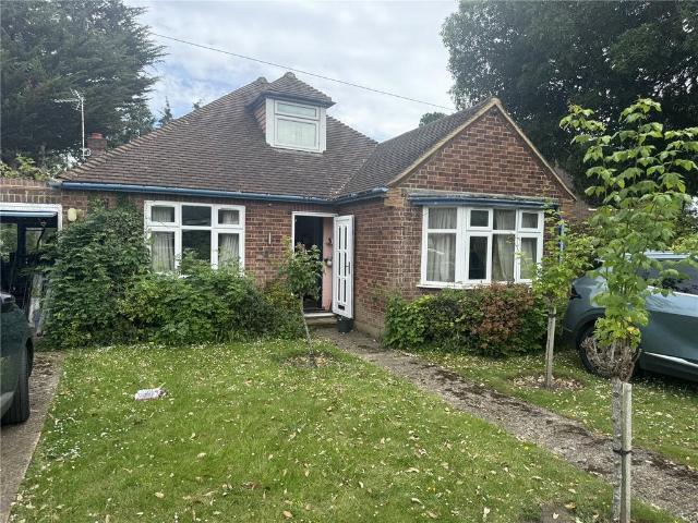 Bungalow for sale in Knowle Green, Lower Halliford
