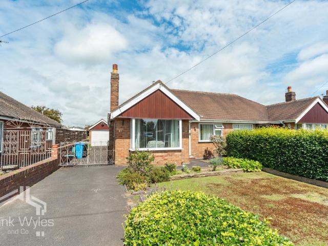 Bungalow for sale in Fairhaven, Lytham