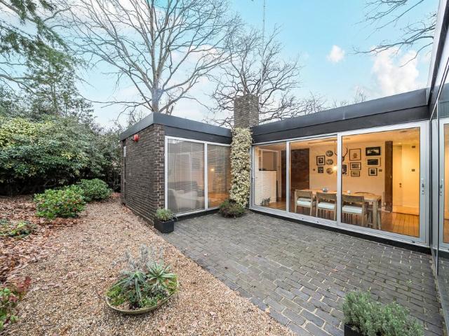 Bungalow for sale in Crofton, Greater London