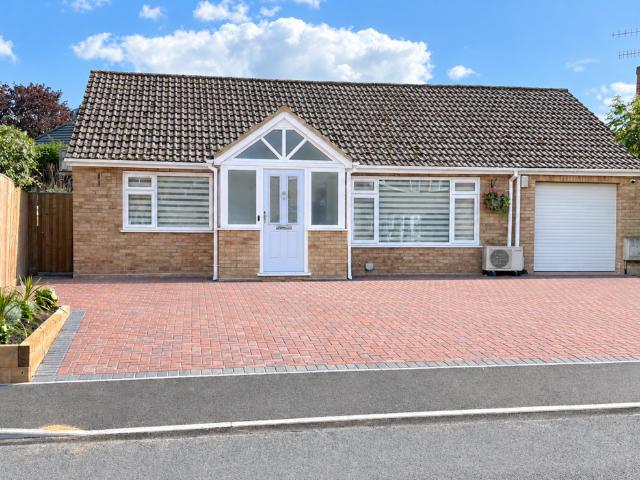Bungalow for sale in Marlborough