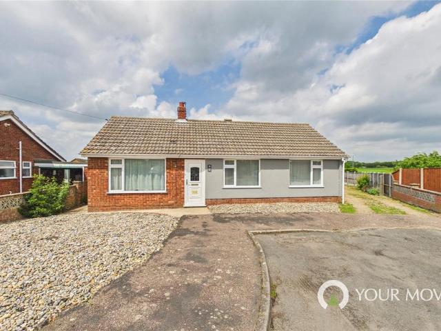 Bungalow for sale in Redenhall with Harleston, Burgh St Peter