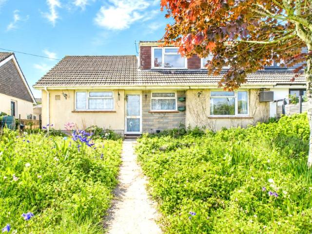 Bungalow for sale in Brandis Corner, Devon