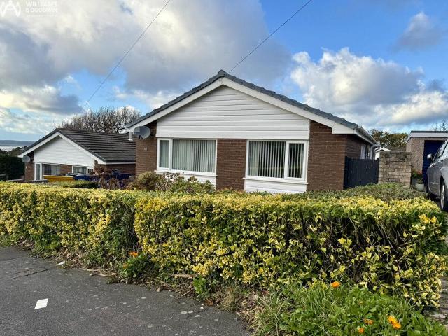 Bungalow for sale in Llanfairfechan, Wales