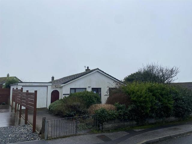 Bungalow for sale in Goldsithney, Cornwall
