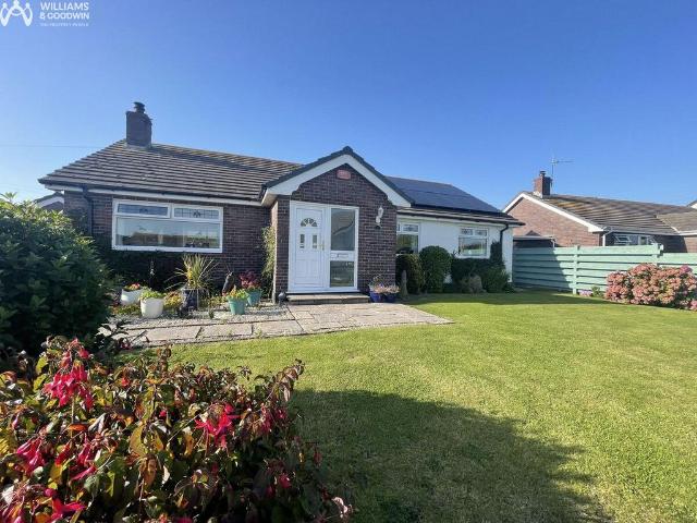 Bungalow for sale in Llanfaelog, Rhosneigr