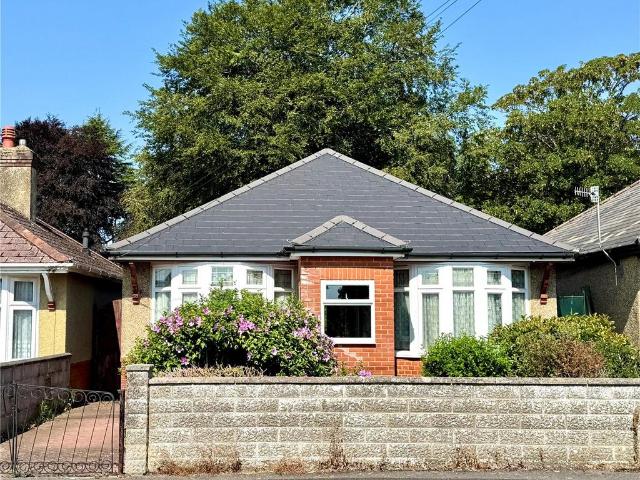 Bungalow for sale in Salisbury, Wiltshire