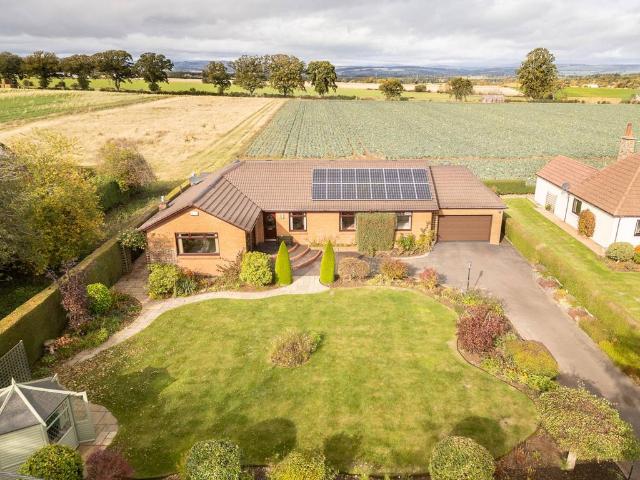 Bungalow for sale in Burrelton, Scotland