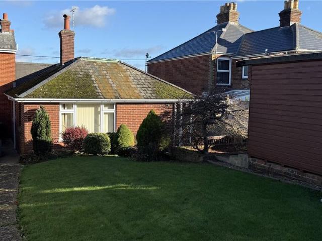Bungalow for sale in Carisbrooke, Isle Of Wight