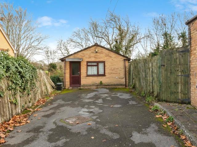 Bungalow for sale in Feckenham, City Of Bristol
