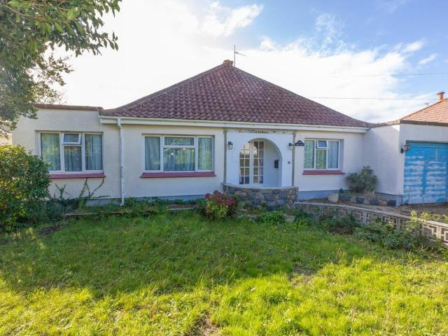 Bungalow for sale