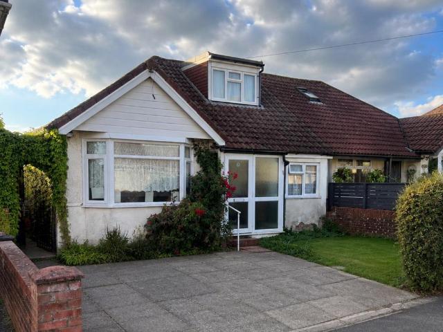 Bungalow for sale in Sholing Common, City Of Southampton