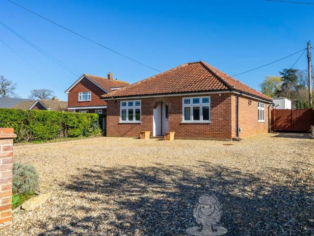 Bungalow for sale in Burgh St Peter, Norfolk