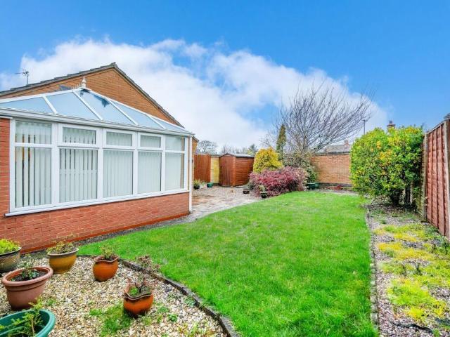 Bungalow for sale in Barholm, Lincolnshire