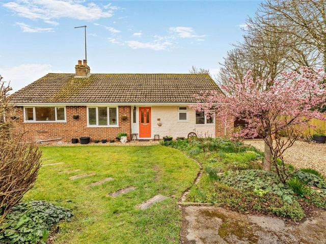 Bungalow for sale in Lambourn, West Berkshire