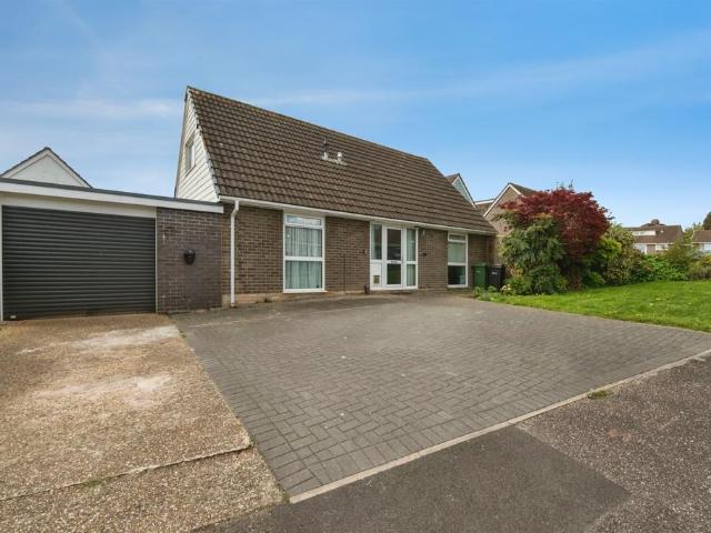 Bungalow for sale in Watergate, Devon