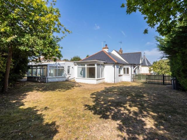 Bungalow for sale in Minnis Bay, Acol