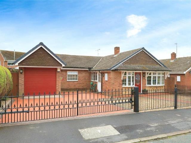 Bungalow for sale in Bishops Wood, South Staffordshire
