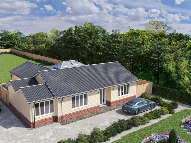 Bungalow for sale in Maldon, Essex