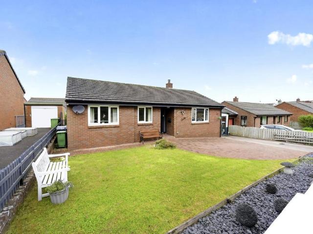 Bungalow for sale in Boltons