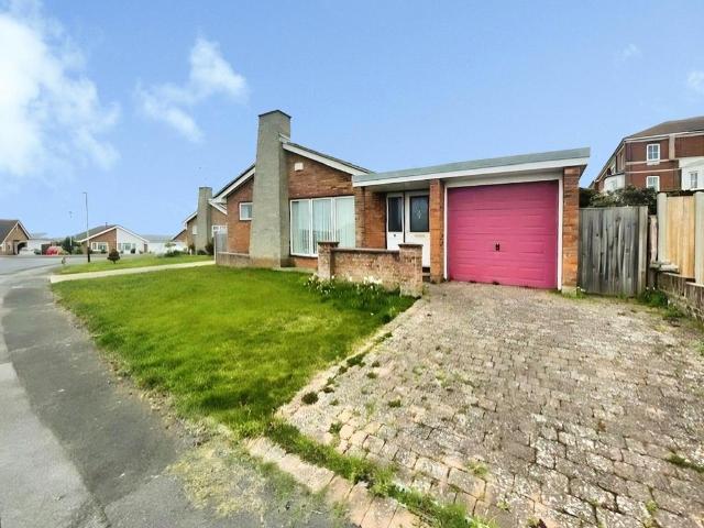Bungalow for sale in West Marina, Guestling Green