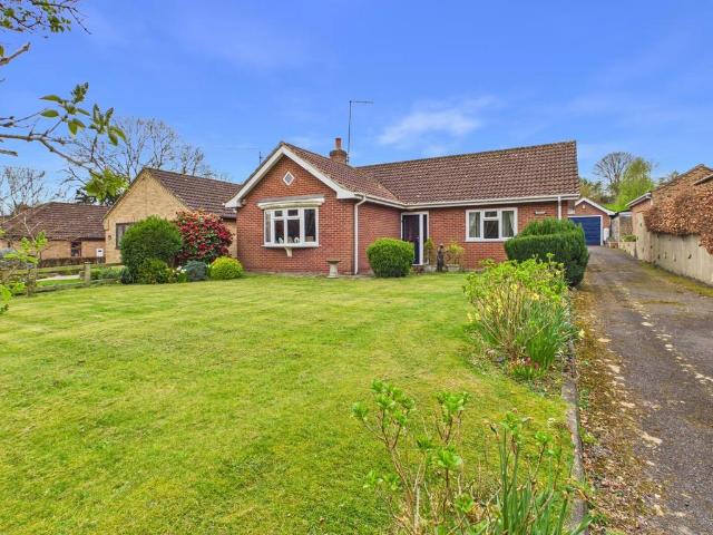 Bungalow for sale in Belleau, Lincolnshire