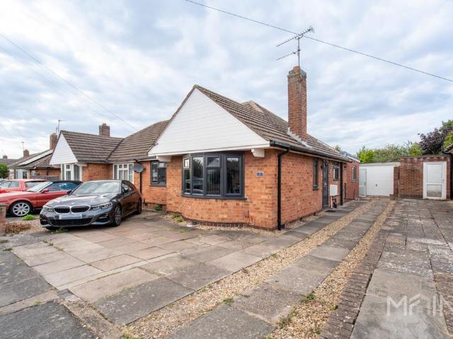 Bungalow for sale in Oadby, Leicestershire