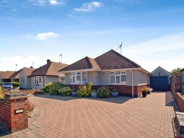 Bungalow for sale in North Shoebury, Alton Barnes