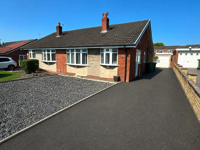 Bungalow for sale in Daisy Hill, Lee Bank