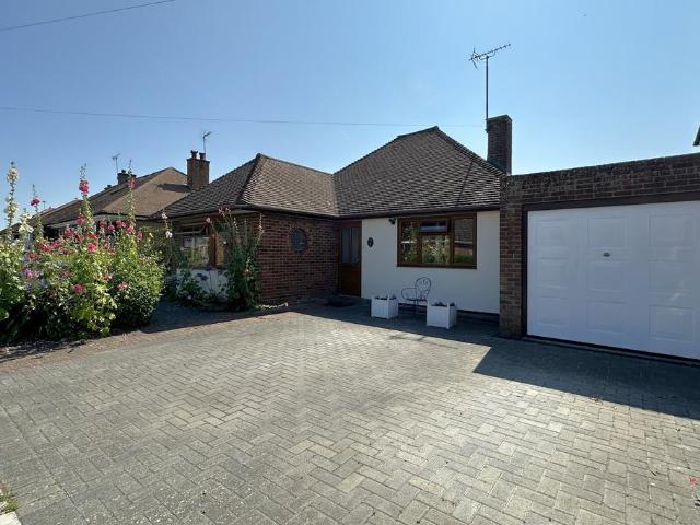 Bungalow for sale in Mill Hill, Ash