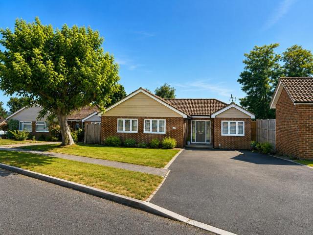 Bungalow for sale in Midhurst, Chichester