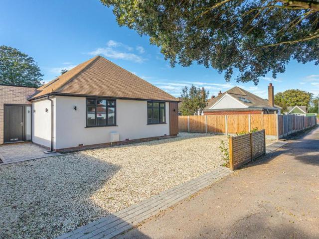 Bungalow for sale in Birchington, Thanet