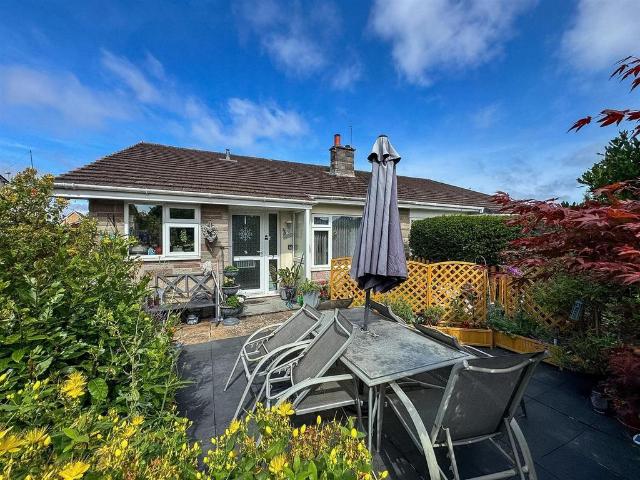 Bungalow for sale in Worle, Weston-super-mare